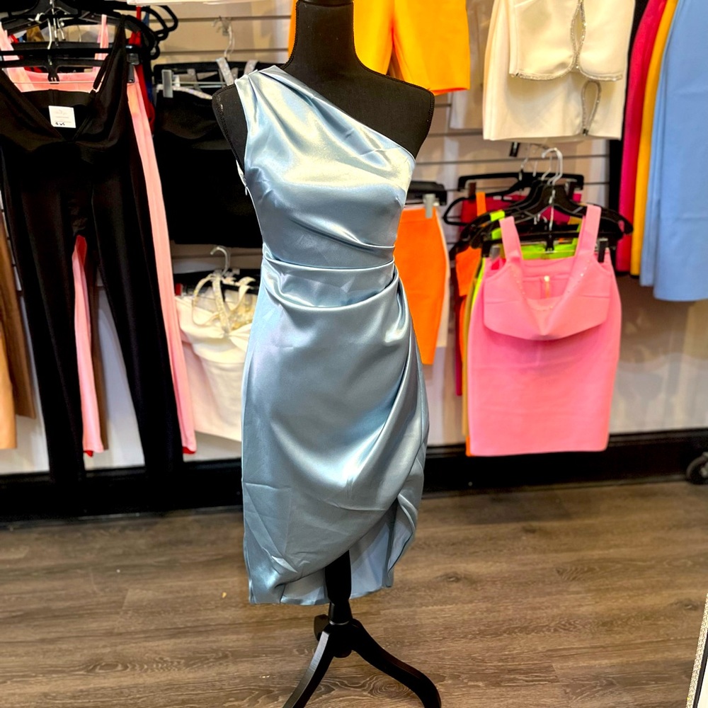 Blue sky silk high quality dress